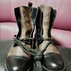 ルイヴィトンブーツ