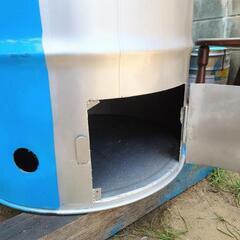 ドラム缶200l 焼却炉　配達設置します。
