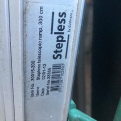 介護スロ一プ畳めば160センチ伸ばせば300センチ