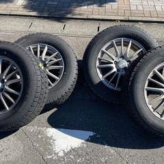 215/65R16 スタッドレス/アルミ　30系アルファード等