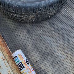 アルミホイール付き軽量中古タイヤ