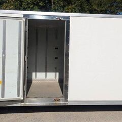 ♪八街A区SM84♪物置♪コンテナ♪内寸takasa205cm有る♪アルミ