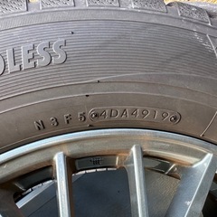 SUV スタッドレスタイヤ