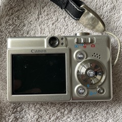美品　Canon IXY DIGITAL 50 キャノンデジタルカメラ