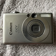 美品　Canon IXY DIGITAL 50 キャノンデジタルカメラ