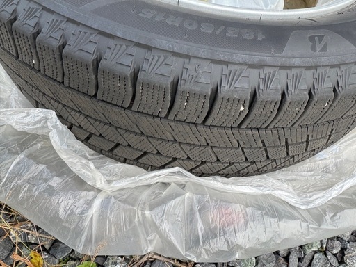 185/60R15 ブリヂストンVRX3 バリ溝 4本 送料込み BS BRIDGESTONE