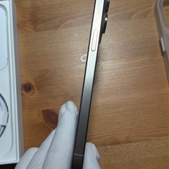 iPhone15 Pro Max デュアルSIM ナチュラルチタニウム 新品同様