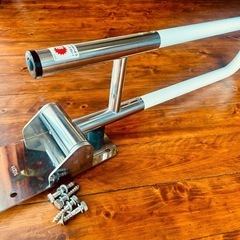 マキタ コードレス掃除機！ バッテリー 充電器付き！配達無料！