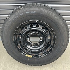 200系ハイエース スタッドレス 195/80/R15 BRIDGESTONE VL1
