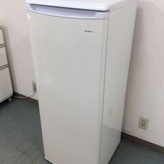 YJT9802【三ツ星貿易 電気冷凍庫】2021年製 MA-6120FF 家電 キッチン 電気冷凍庫 ストッカー 114L 破損有