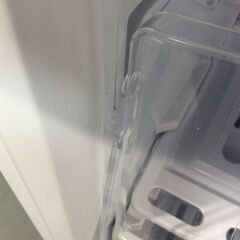 YJT9802【三ツ星貿易 電気冷凍庫】2021年製 MA-6120FF 家電 キッチン 電気冷凍庫 ストッカー 114L 破損有