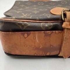 LOUISVUITTON ヴィトン　モノグラム　ショルダーバッグ　カルトシエール