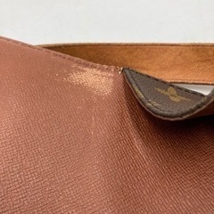 LOUISVUITTON ヴィトン　モノグラム　ショルダーバッグ　カルトシエール