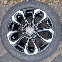 スタッドレスタイヤ（アルミ付き）205/55-17