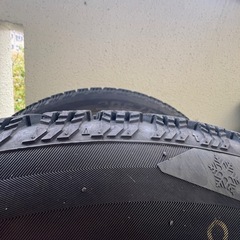 ホイール付きスタッドレスタイヤ
