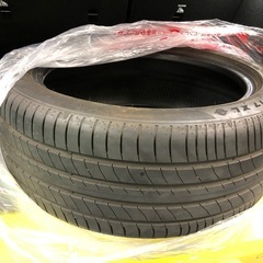 【走行801kmのみ】夏タイヤ4本セット215/45R17