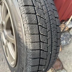 スタッドレスタイヤアルミ付き4本