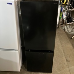 K2411-286 ノンフロン冷凍冷蔵庫 YRZ-F15LK 2024年製 156L 2ドア キズ汚れ有り 