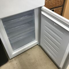 ハイセンス 冷蔵庫 HR-D1701W 2022年製 2ドア 2ドア冷蔵庫 175L 自動霜取り ホワイト 白 冷凍庫 大容量 BIG 大きい シンプル 一人暮らし 二人暮らし 1K 家電 省エネ 新鮮 1人暮らし 2人暮らし おしゃれ 新生活 引越　クリーニング済 堺市 石津【ジャングルジャングルサカイ石津店】