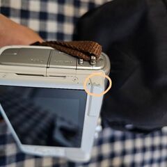 Canon EOS M100 EF-M15-45 IS STM レンズキット WH