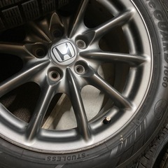 ◯オデッセイアブソルート純正　アルミホール　215/55r17 溝あり◯
