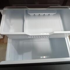 配送可【ハイセンス】135L冷蔵庫★2022年製　クリーニング済/6ヶ月保証付　管理番号11011