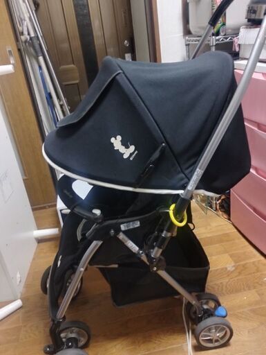 西松屋ミッキーマウスコラボA型ベビーカー 西松屋 ベビーカー ミッキー
