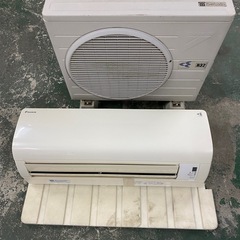 ダイキン 10畳用ルームエアコン2013年 機種名an28pesj-w