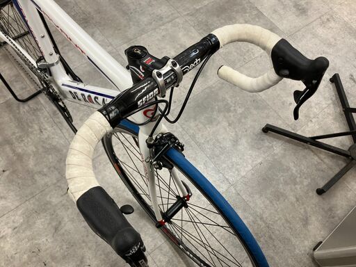 FELT 16F95(ｽﾀﾝﾄﾞ､前後ﾗｲﾄ､ｴｱﾎﾟﾝﾌﾟ､ﾋﾞﾝﾃﾞｨﾝｸﾞ風ペダル付)