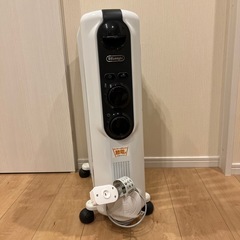 【美品】デロンギ　アミカルド オイルヒーター RHJ35M1015-BK