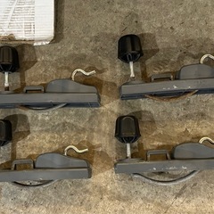  inno BR585 ルーフボックス  ローダウンクルーザーE 340L ブラック　　両側開閉モデル