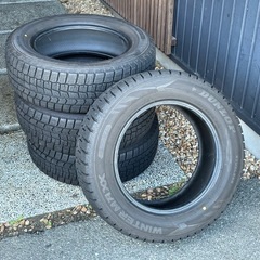 愛知県 豊橋市のスタッドレスタイヤの中古が安い！激安で譲ります  