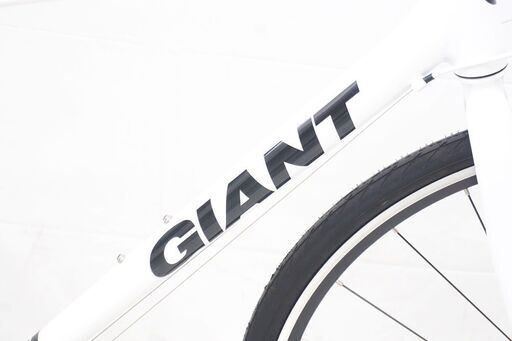 GIANT 「ジャイアント」 ESCAPE R3 2020年モデル クロスバイク/ 大阪 