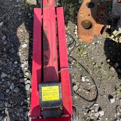 油圧式薪割り機はLS-4