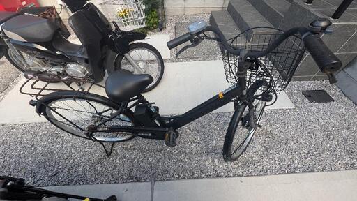 【引取限定】16インチ折りたたみ電動自転車、バッテリー2つ付き、動作良好中古 電動自転車 動作良好 引取限定】16インチ折りたたみ電動自転車