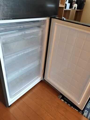 【2020年製】動作OK300リットル冷凍冷蔵庫2ドア 2020年製】動作OK300リットル冷凍冷蔵庫2ドア