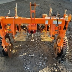 十勝農機 ビートタッパー