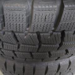 タイヤ代工賃全部込み!　185/65R15 ダンロップW,M01 中古スダッレスタイヤ4本セット!