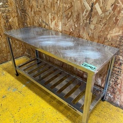 1【中古】業務用 ステンレス　引戸付作業台　盛り付け台　作業台　調理台　厨房機器 中古】 A07201 作業台 ステンレス 作業テーブルW1200 x D600 x H800