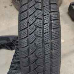 [遠方大歓迎]ハイフライ スタッドレス 145/70R12 4本セット ホイール付[着払配送可能]