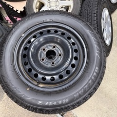 スタッドレスタイヤ 205/65/16 8分山 アルミ付き