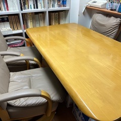 宇都宮でオシャレな家具を探すなら『オトワリバース！』カリモク 