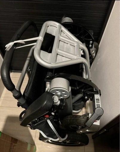 ジャンク品 電動車椅子 全自動折りたたみ式車いす アルミニウム合金 