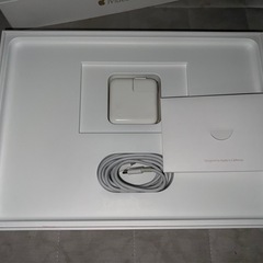 値下げ中！Apple MacBook ゴールド