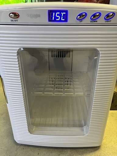 VERSOS 25L 冷温庫 型番VS-404