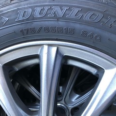 175/65R15 84Q DUNLOP  WINTER MAXX 2019年製　4本セット　ホイル付き