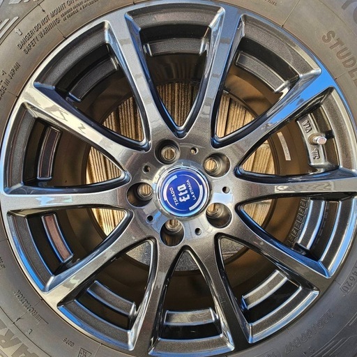 スタッドレスタイヤ 225/65R17 5本スポークホイール TOYO スタッドレス