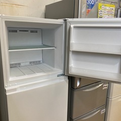 🐕2ドア🐈YAMADA 236L冷蔵庫  2021年製 YRZ-F23H1 右開き ホワイト🤍ヤマダ　NO.4227F