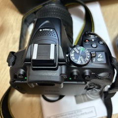 Nikon D5300 デジタル一眼レフ カメラセット シャッター数少なめ