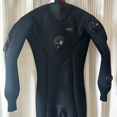 World Dive ドライスーツ 175〜185/65/28.0 